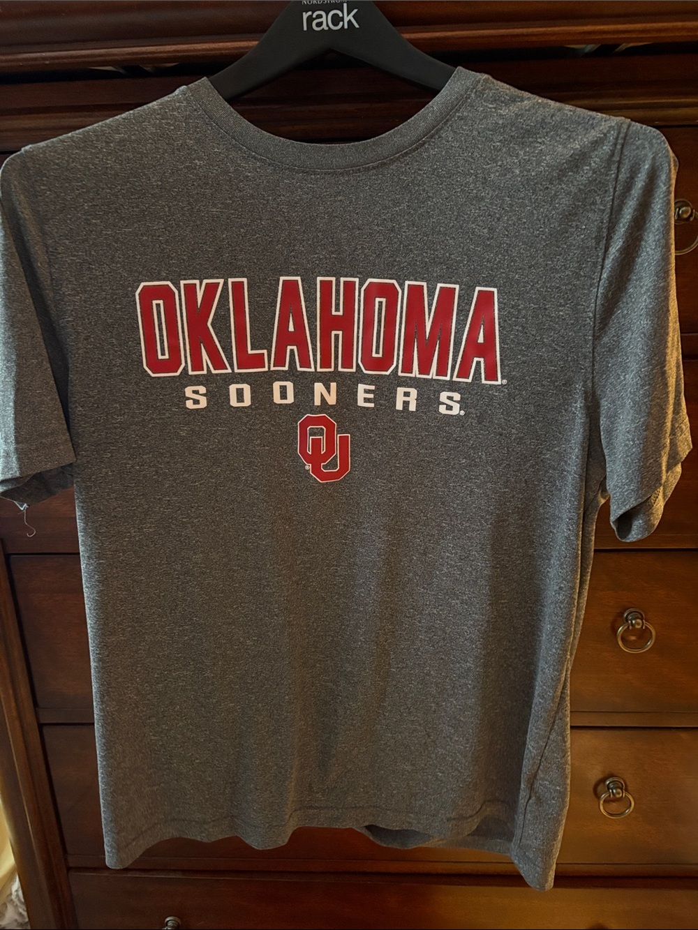 Champion Gray Oklahoma Sooners Graphic Tee with Crimson Print